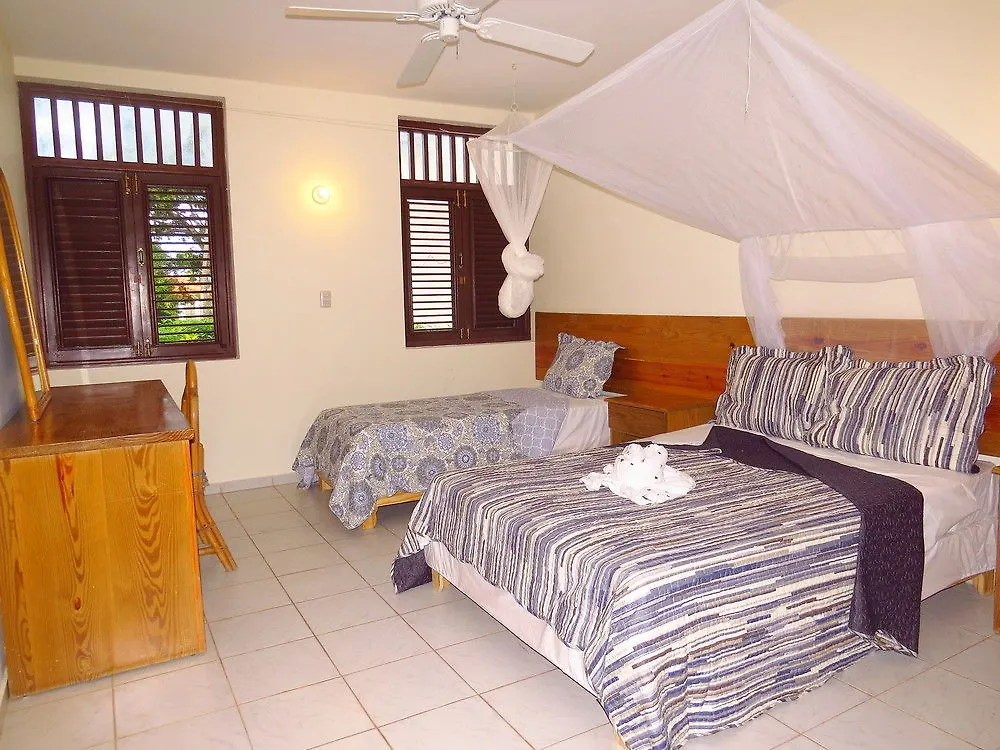 Apartahotel El Pelicano Apart-Hotel Las Galeras